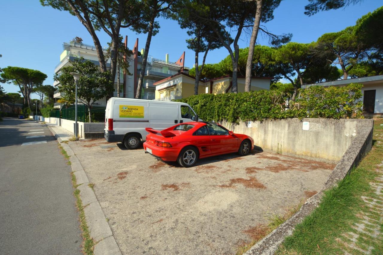 Flat In Lignano Pineta Apartment Lignano Sabbiadoro Exterior photo